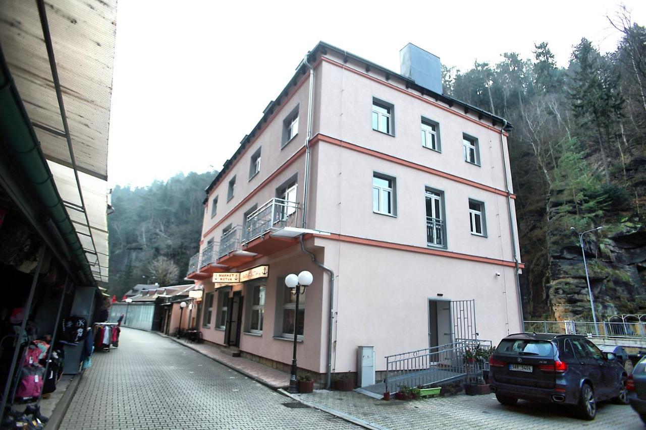 Hotel Kotva Hřensko Exterior foto